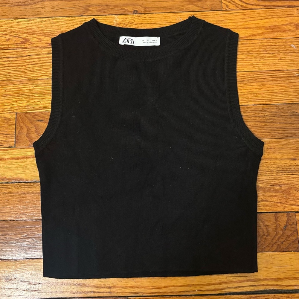 Zara Black Ribbed Crop Tank